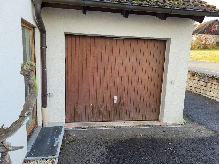 Garagentor vorher